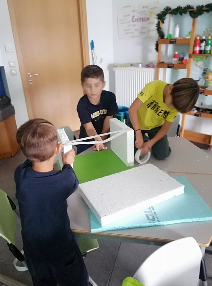 🌦️When Science meets English… magic happens - Big Bang School!