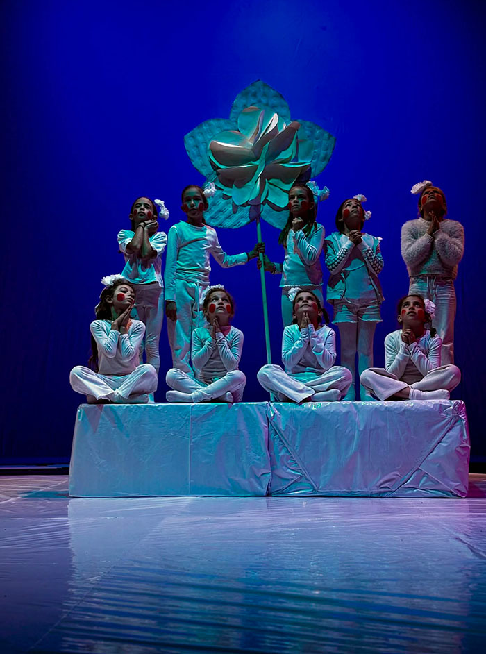 Une œuvre d'art collective en cours de réalisation!