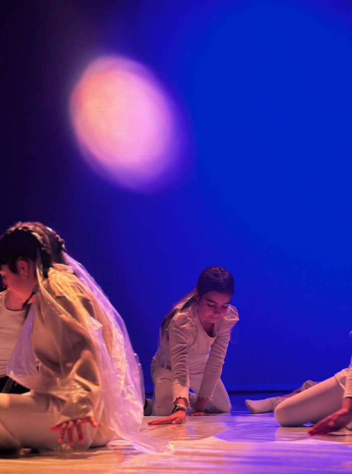 Une œuvre d'art collective en cours de réalisation!