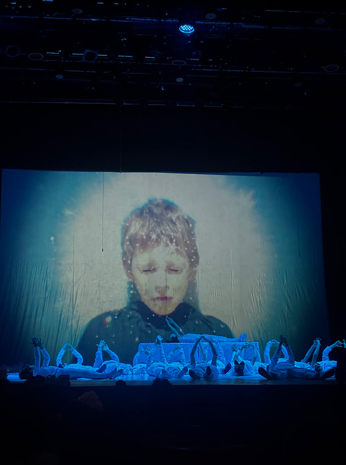 Une pièce écrite par les enfants eux-mêmes.